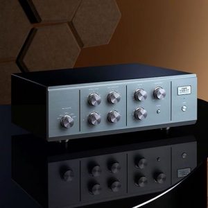 AirTight ACT 7 preamp, AirTight preamps, AirTight amplifiers Vancouver, high-end audio Vancouver, luxury home theatre Vancouver